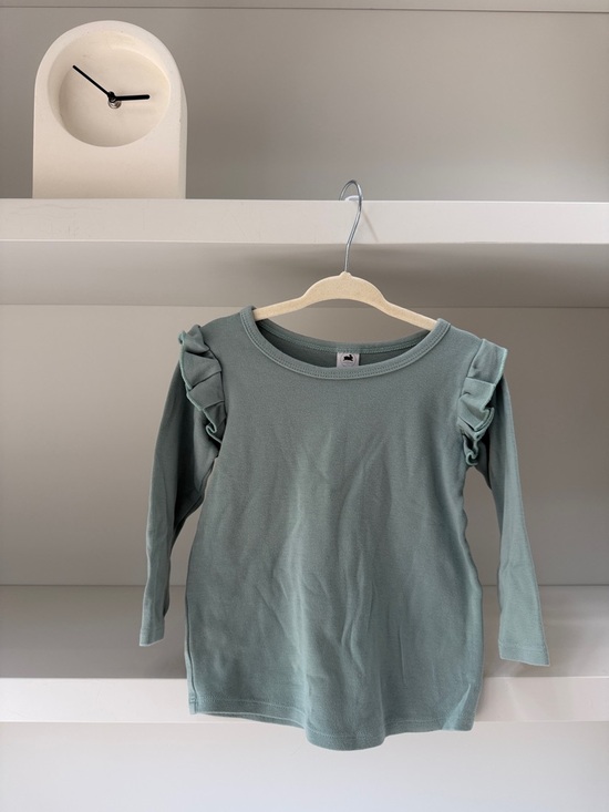 Little & Lively Other - Little & Lively Eucalyptus Long-Sleeve Ruffle Shoulder Tee - Sage Green